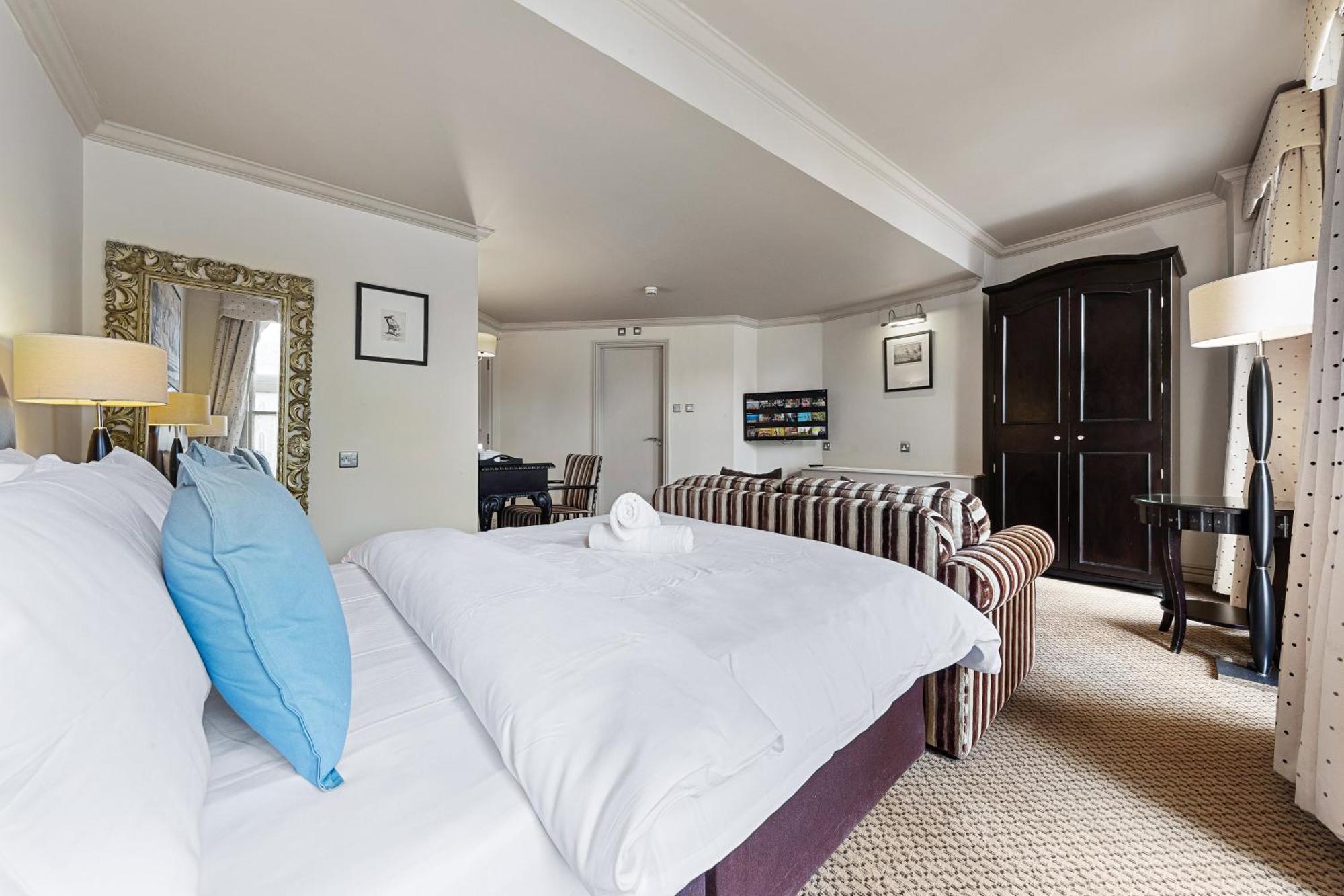 Harte & Garter Appartement Windsor Buitenkant foto