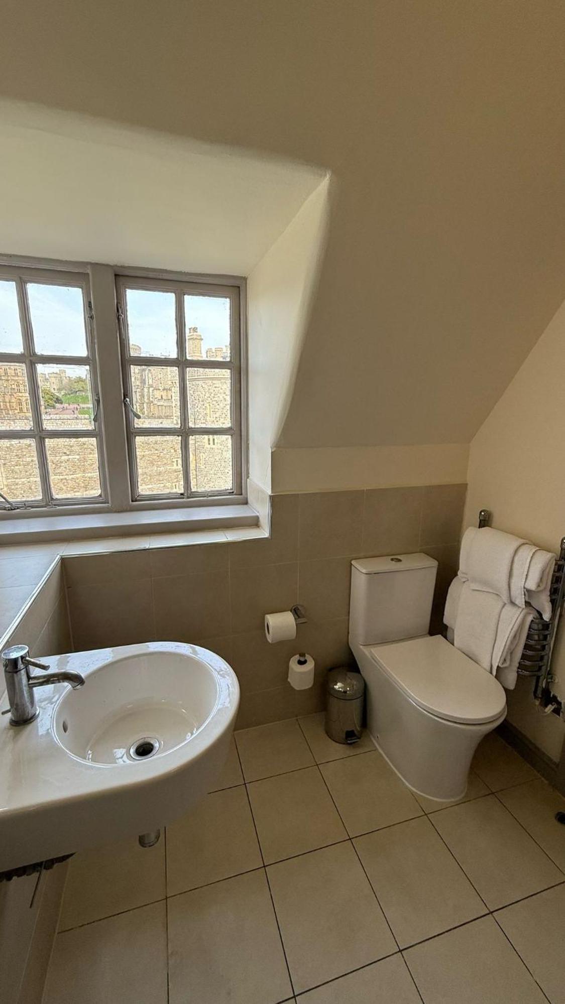 Harte & Garter Appartement Windsor Buitenkant foto